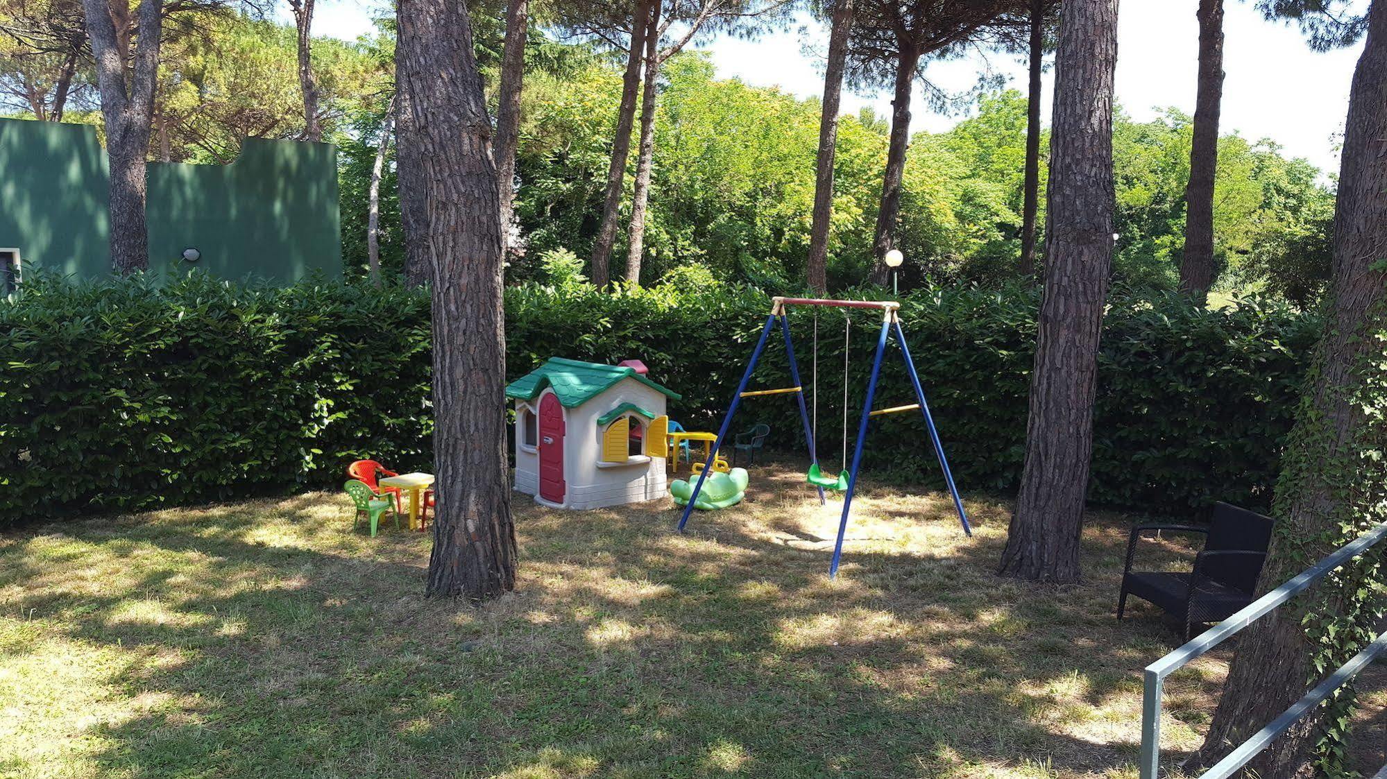 Villaggio Mithos Misano Adriatico Dış mekan fotoğraf